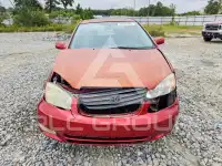 2004 Toyota COROLLA фото