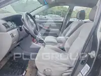 2004 Toyota COROLLA photo