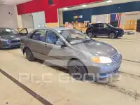 2004 Toyota COROLLA фото