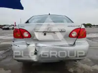 2004 Toyota COROLLA фото
