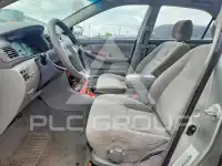 2004 Toyota COROLLA фото
