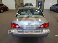 2004 Toyota COROLLA фото