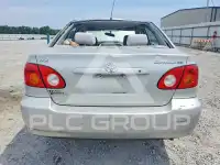 2004 Toyota COROLLA фото