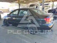 2004 Toyota COROLLA фото