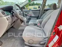 2004 Toyota COROLLA фото