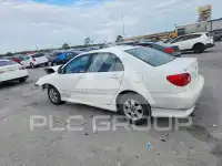 2004 Toyota COROLLA фото