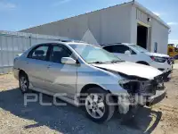 2004 Toyota COROLLA фото