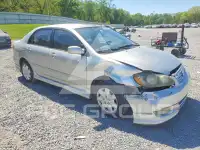 2004 Toyota COROLLA фото