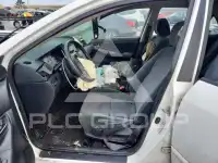 2004 Toyota COROLLA фото