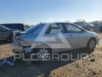 2004 Toyota COROLLA фото