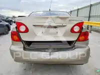 2004 Toyota COROLLA фото