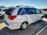 2004 Toyota SIENNA фото