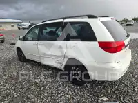 2004 Toyota SIENNA фото
