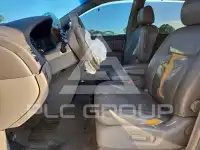 2004 Toyota SIENNA фото