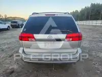 2004 Toyota SIENNA фото