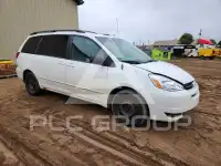 2004 Toyota SIENNA photo