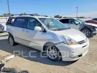 2004 Toyota SIENNA фото
