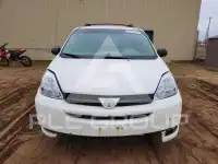 2004 Toyota SIENNA photo