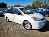 2004 Toyota SIENNA photo