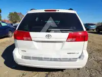 2004 Toyota SIENNA photo