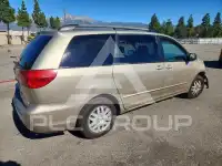 2004 Toyota SIENNA фото