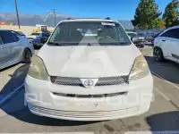 2004 Toyota SIENNA фото