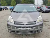 2004 Toyota SIENNA фото