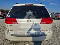 2004 Toyota SIENNA фото