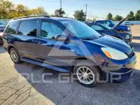 2004 Toyota SIENNA фото