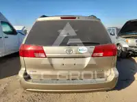 2004 Toyota SIENNA фото