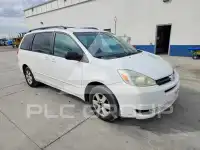 2004 Toyota SIENNA photo
