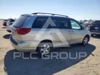 2004 Toyota SIENNA photo