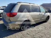 2004 Toyota SIENNA фото