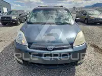 2004 Toyota SIENNA фото