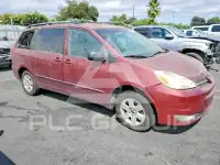 2004 Toyota SIENNA photo