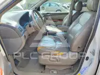 2004 Toyota SIENNA фото