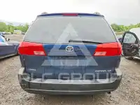 2004 Toyota SIENNA фото