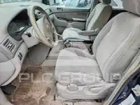 2004 Toyota SIENNA фото