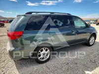 2004 Toyota SIENNA фото