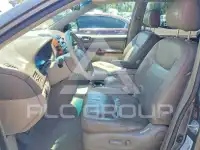 2004 Toyota SIENNA фото