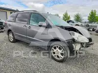 2004 Toyota SIENNA фото