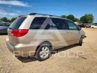 2004 Toyota SIENNA фото
