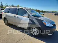 2004 Toyota SIENNA фото