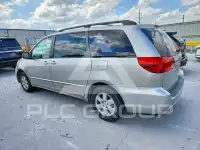 2004 Toyota SIENNA фото