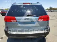 2004 Toyota SIENNA фото