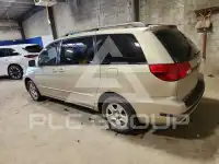 2004 Toyota SIENNA фото
