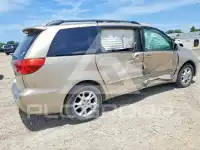 2004 Toyota SIENNA photo