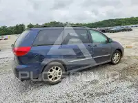 2004 Toyota SIENNA photo