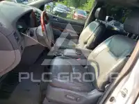2004 Toyota SIENNA photo