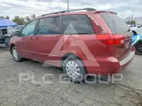 2004 Toyota SIENNA photo